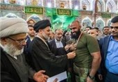 فیلم/مدال افتخار برگردن ابوعزرائیل