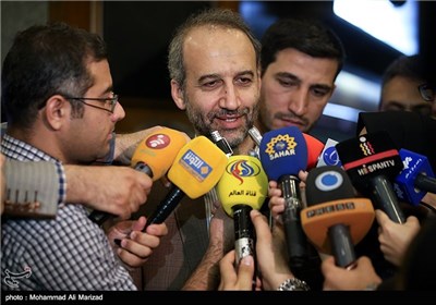 محمد سرافراز رئیس سازمان صدا و سیما در جمع خبرنگاران