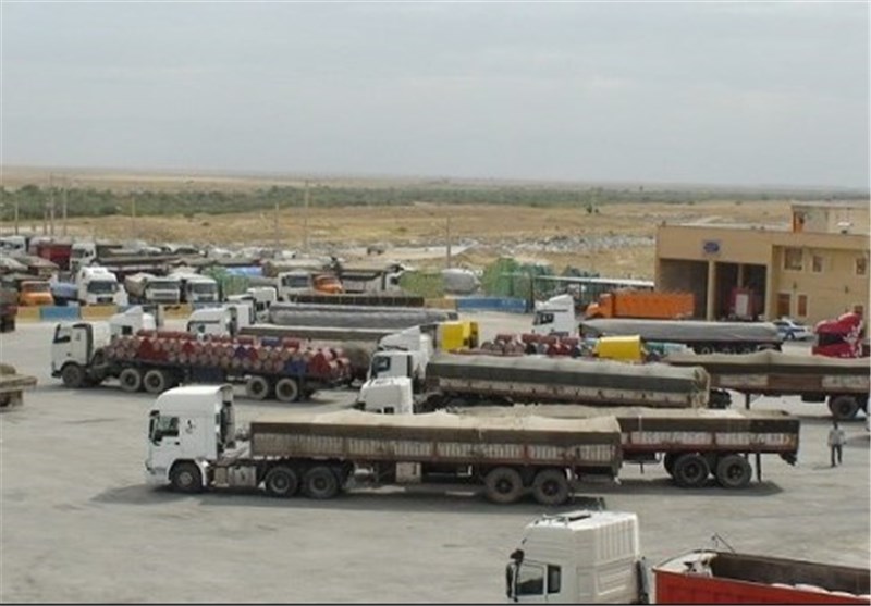 8 هزار تن کالای استاندارد از مرز مهران به عراق صادر شد