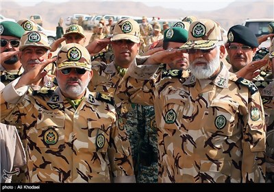Iran’s Army Staged Military Drill in Isfahan Province