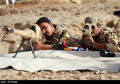 Iran’s Army Staged Military Drill in Isfahan Province