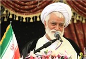 ملت ایران به هیچ‌کس اجازه عبور از خطوط قرمزهای نظام را نمی‌دهند