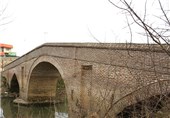 پل‌های تخریب شده روستای لار زنجان در صورت تامین اعتبار بازسازی می‌شود