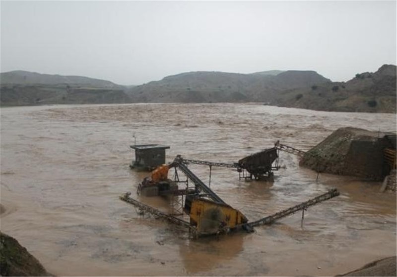 امدادرسانی به خانوارهای آسیب دیده سیلاب در مازندران