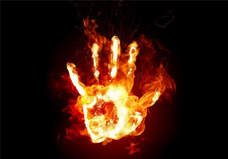 زمانی که علی(ع) در حفظ بیت‎المال دست «برادرش» را به آتش رساند