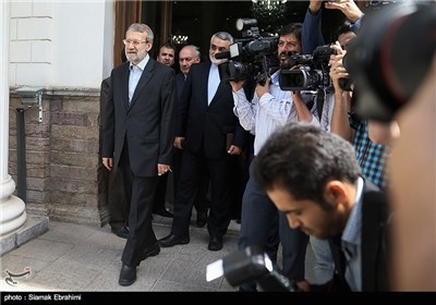 Iranian, Syria Parliament Speakers Meet in Tehran 