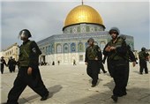 Israeli Forces Raid Al-Aqsa Mosque Compound in Al-Quds