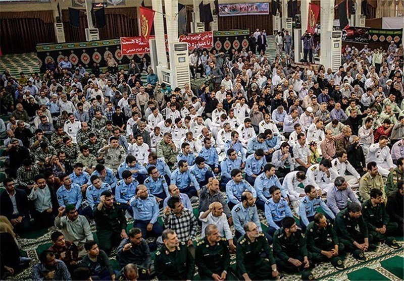 مراسم بیست و ششمین سالگرد ارتحال امام(ره) در بوشهر برگزار شد