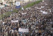 Yemenis Stage Massive Anti-Saudi Protest in Sana’a (+Photos)