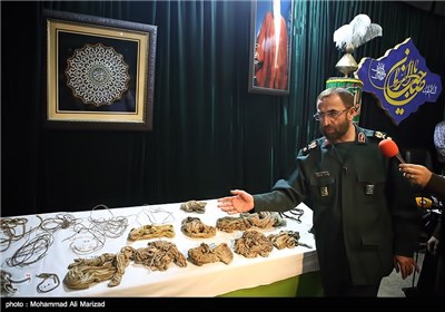 Iran Displays Body of Martyr Diver