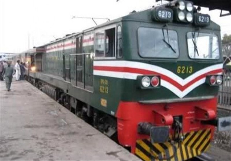 نخستین قطار ویژه تجاری ایران و پاکستان فردا وارد زاهدان می‌شود