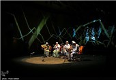 کرمانی‌ها از موسیقی نواحی در پارک «مادر» استقبال کردند / درخشش لرستانی‌ها و خراسانی‌ها