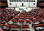 پارلمان ترکیه مجوز عملیات در خاک عراق و سوریه را تمدید کرد