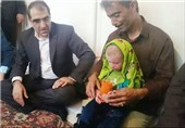 وزیر بهداشت از «نرگس 6 ساله بجنوردی» عیادت کرد
