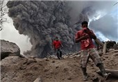 Volcano Erupts in Western Indonesia, Killing 6 People