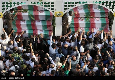 Iran Holds Massive Funeral for 270 Martyrs