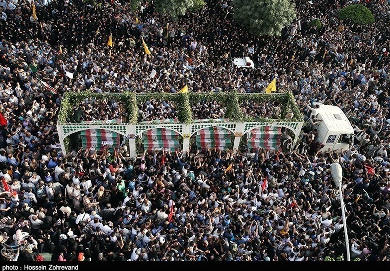بی‌سابقه‌ترین استقبال از «غواصان شهید»؛ آرمانگرایان بزرگ تاریخ ایران