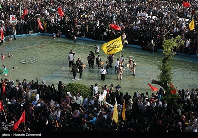 Iran Holds Massive Funeral for 270 Martyrs