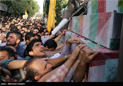 Iran Holds Massive Funeral for 270 Martyrs