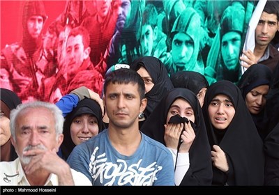 Iran Holds Massive Funeral for 270 Martyrs