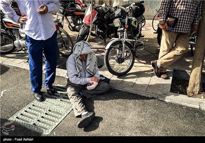 Iran Holds Massive Funeral for 270 Martyrs