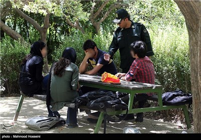 طرح تذکر پلیس به روزه خواران در تهران