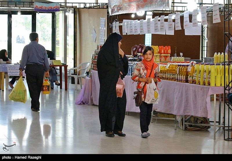 نمایشگاه ضیافت امسال در مشهد برگزار نمی‌شود/ برخورد قهری با تولیدکنندگان زولبیا و بامیه غیربهداشتی