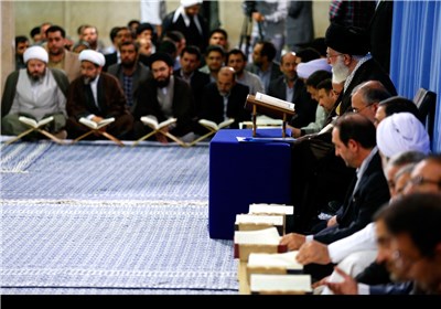 Supreme Leader Hosts Iranian Reciters of Holy Qur'an in Tehran