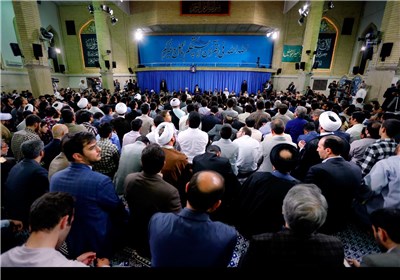 Supreme Leader Hosts Iranian Reciters of Holy Qur'an in Tehran