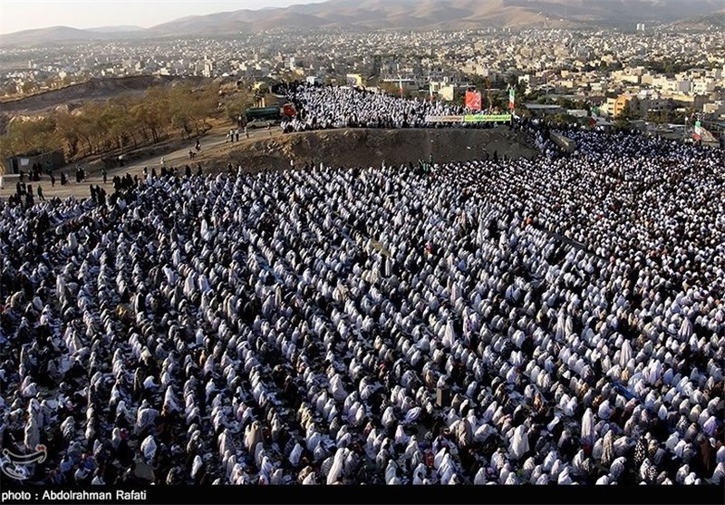 نماز عید سعید فطر در 110 منطقه تبلیغی تویسرکان برگزار می‌شود