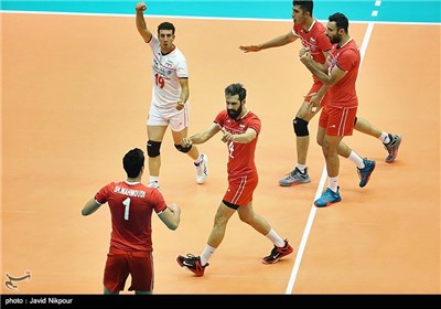 Iran Beats US 3-0 in Home Volleyball Match