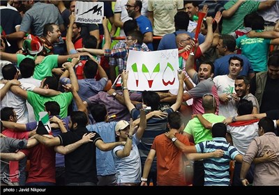 دیدار تیم‌های والیبال ایران و آمریکا - لیگ جهانی والیبال