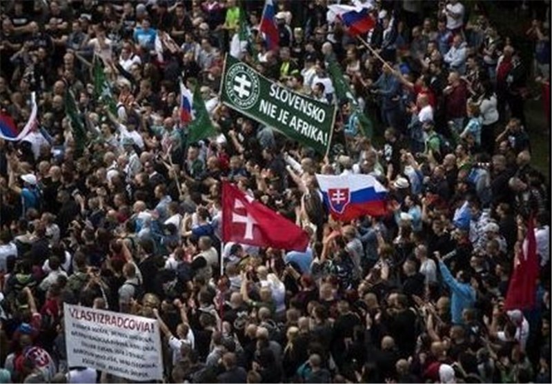 140 نفر در تظاهرات علیه مهاجرت در پایتخت اسلواکی بازداشت شدند