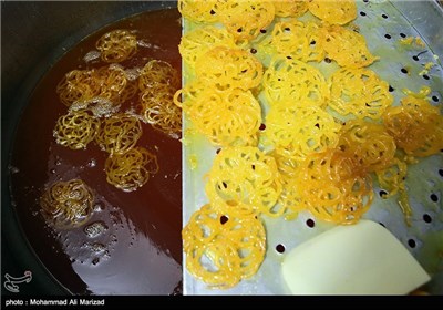 Cookery of Zulbia, Bamieh in Qom during Holy Month of Ramadan