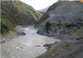 احداث سد در مسیر رودخانه کَشکان، سبب نابودی کشاورزی پلدختر می‌شود