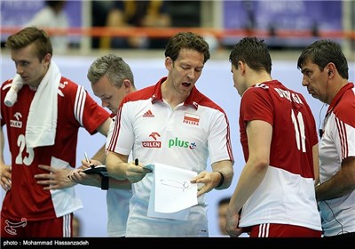 Iran Defeated by Poland Volleyball Team 3-1 in FIVB Match