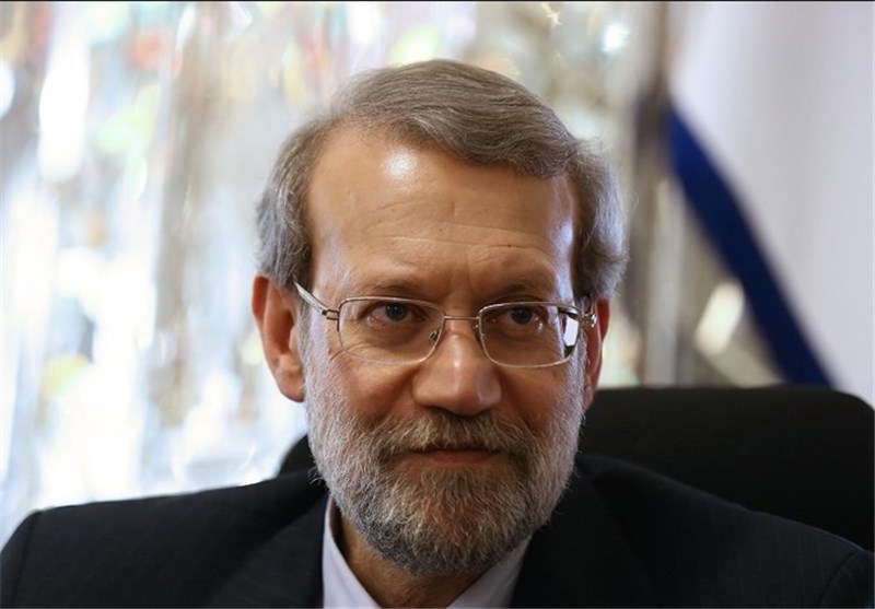 Larijani Congratulates Iranian Archers on World Title