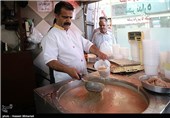 اصفهان| نظارت 60 اکیپ بازرسی در ایام ماه رمضان بر مراکز تهیه و توزیع موادغذایی
