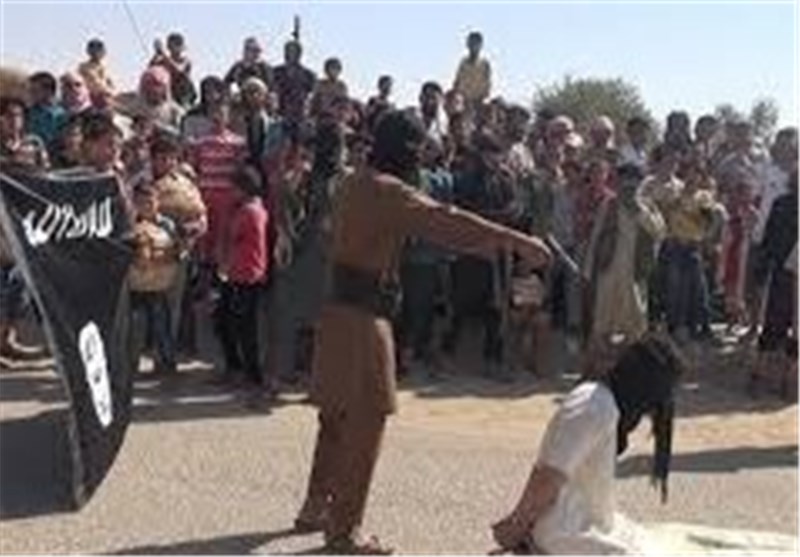 المرصد السوری لحقوق الإنسان: &quot;داعش&quot; یقطع رأسی امرأتین فی سوریا