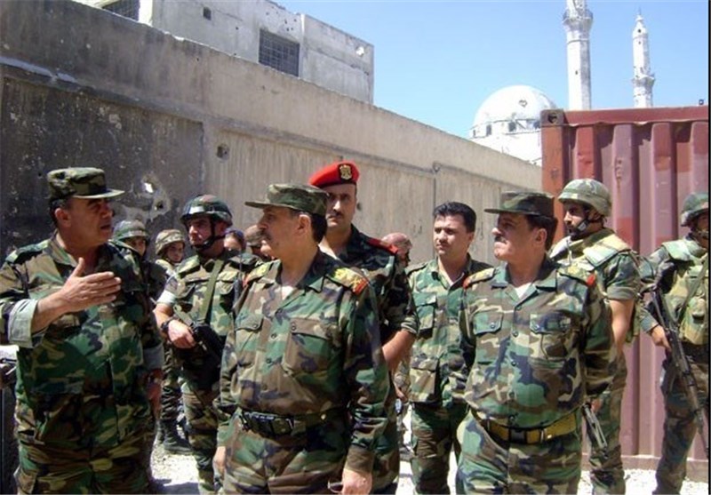 وزیر الدفاع السوری یزور القوات المقاتلة فی الحسکة ویثنی على انتصاراتهم ضد إرهابیی &quot;داعش&quot;+ صور