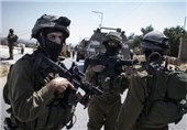 Palestinian Injures 4 in Stabbing Attack in Tel Aviv
