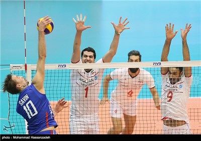 اولین دیدار تیم های والیبال ایران و روسیه (2)