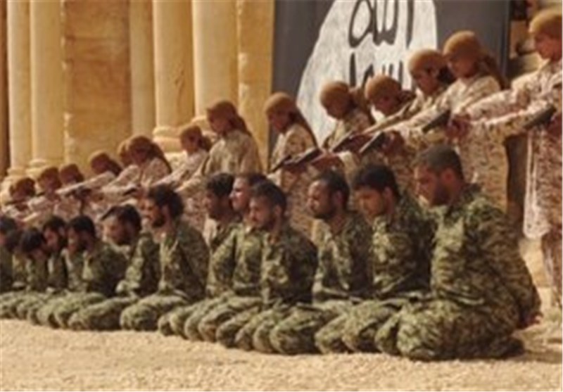ISIL Teens Execute 25 Soldiers in Syria’s Palmyra