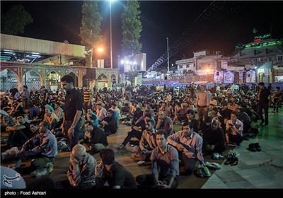 Laylat al-Qadr in Tehran’s Imamzadeh Saleh 