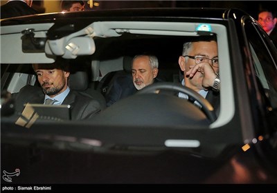 حضور محمدجواد ظریف وزیر امور خارجه در مراسم احیای شب نوزدهم رمضان - وین