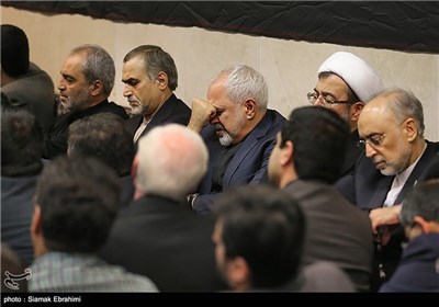 Iran’s FM, Negotiators Attend Gathering in Vienna to Observe Laylat al-Qadr