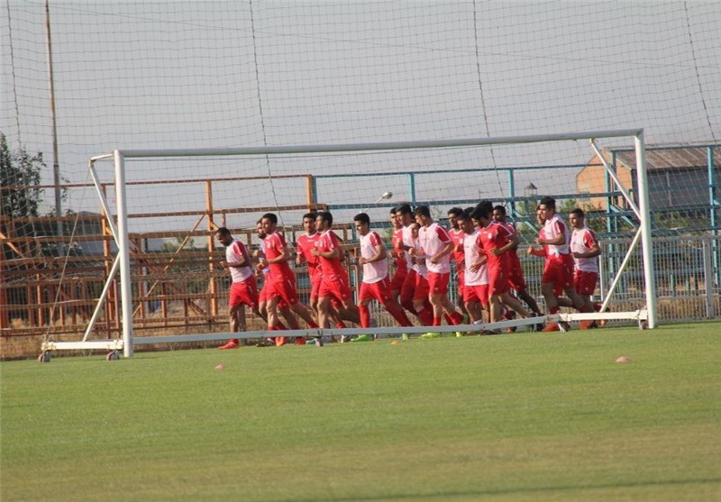 نخستین تمرین تراکتورسازی نیمه‌کاره ماند