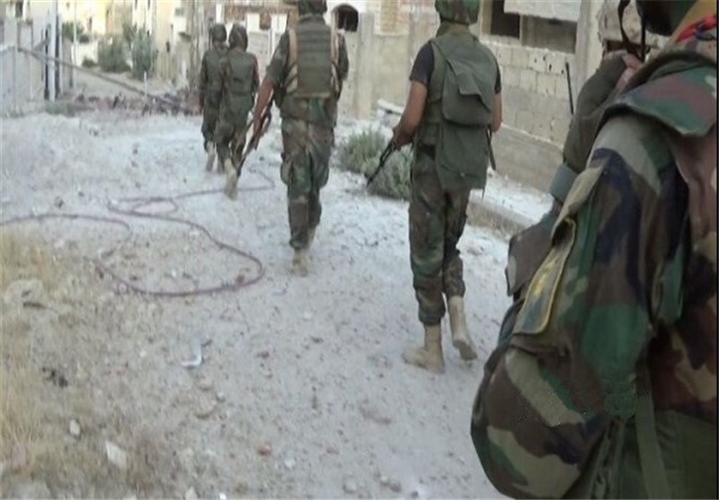 25 Syrian Forces Killed in Militant Bomb Attack in Aleppo