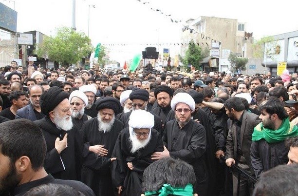 قم| دسته عزای فاطمی از سوی مراجع عظام تقلید در قم برپا شد