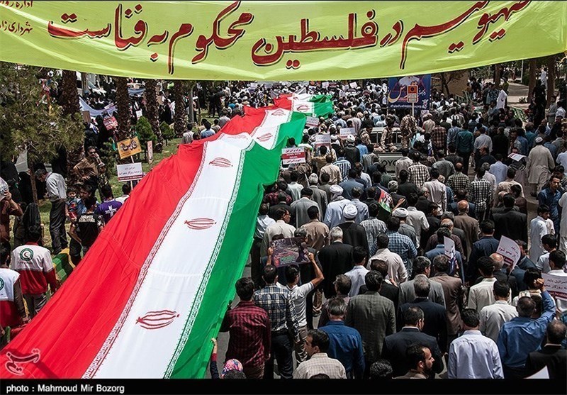 هاآرتص: ده‌ها هزار تهرانی در راهپیمایی حمایت از فلسطین شرکت کردند